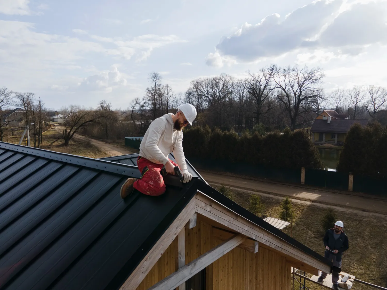 Curb Appeal Makeover: Transforming Your Home’s Look with Everflow siding