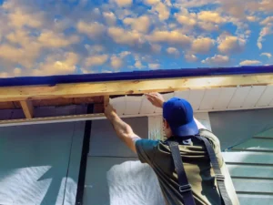 How Do You Remove Soffit
