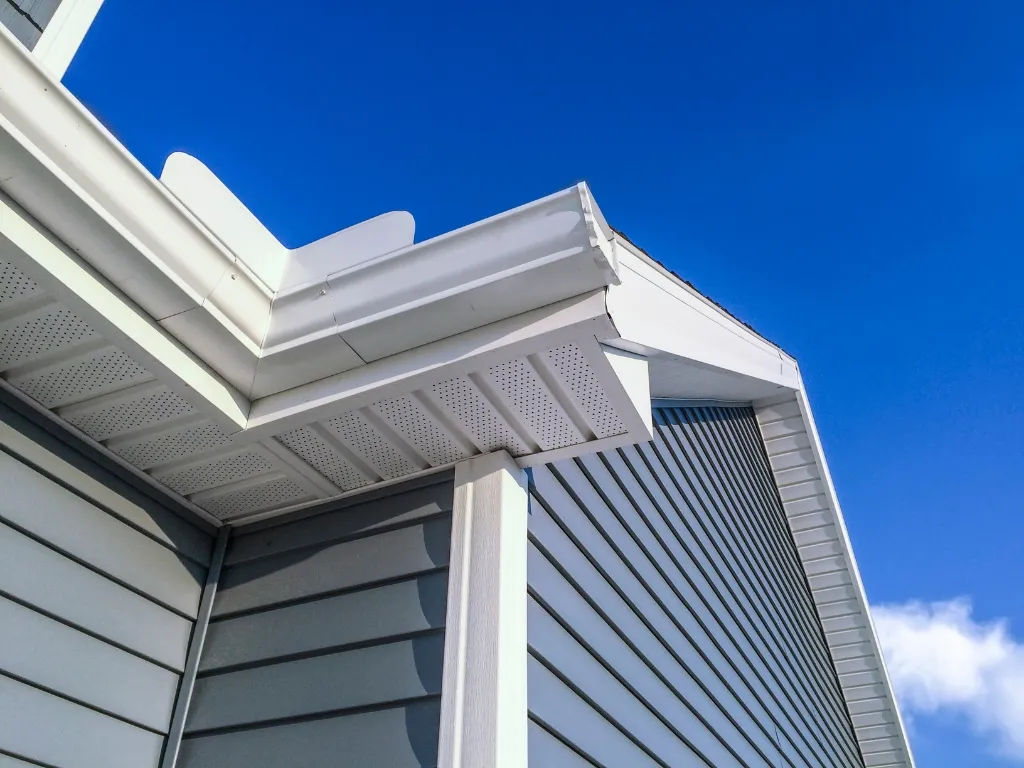soffit panel removal